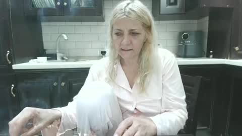 Heyheygrey online show from June 24, 10:47 am