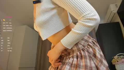 Laura online show from February 21, 5:58 pm