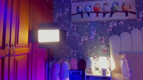 Snapshot of heymartina chatting on August 4, 3:36 pm Martina Ricci Show schedule Monday to Friday 8am colombia time I work some weekends online show from August 4, 3:36 pm