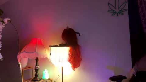 FlexieFae online show from January 27, 8:51 am