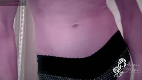 Snapshot of heyyythanks chatting on November 11, 5:46 pm Gwen Elise online show from November 11, 5:46 pm