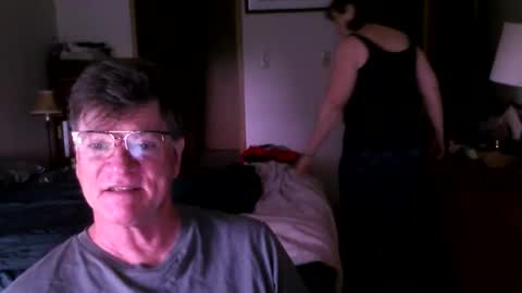 Snapshot of hg99too chatting on May 23, 1:04 pm hg99too online show from May 23, 1:04 pm
