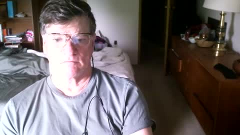 Snapshot of hg99too chatting on June 3, 2:44 pm hg99too online show from June 3, 2:44 pm