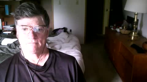 Snapshot of hg99too chatting on June 5, 1:39 pm hg99too online show from June 5, 1:39 pm