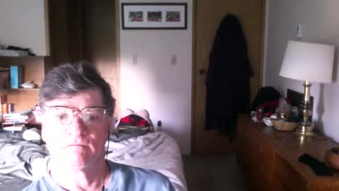 Snapshot of hg99too chatting on June 6, 1:16 pm hg99too online show from June 6, 1:16 pm