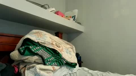 jafet online show from February 15, 6:33 pm