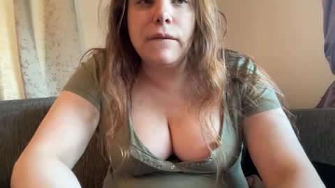 hichemlacoste333 online show from September 23, 12:41 pm