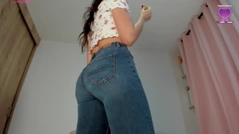 Dana online show from December 1, 1:16 pm