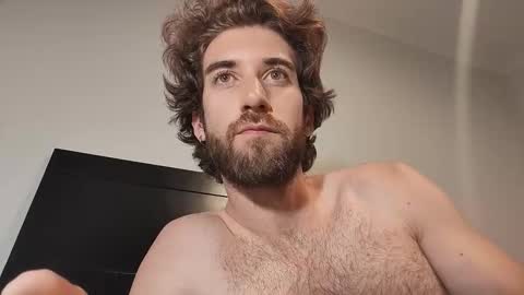 Snapshot of hiddengaze chatting on February 25, 4:16 pm HiddenGaze online show from February 25, 4:16 pm