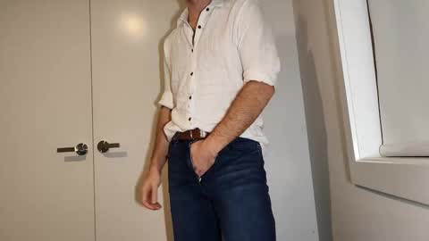 Snapshot of hiddengaze chatting on March 1, 1:46 pm HiddenGaze online show from March 1, 1:46 pm