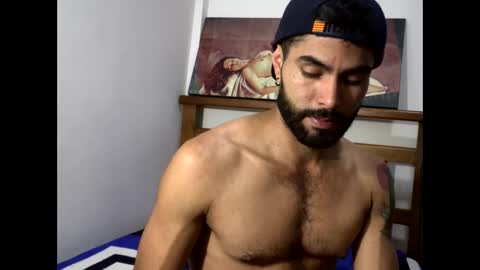 hideonbush online show from January 7, 2:19 pm