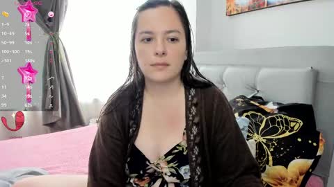 Snapshot of hidianapaola chatting on June 10, 7:46 pm Diana online show from June 10, 7:46 pm