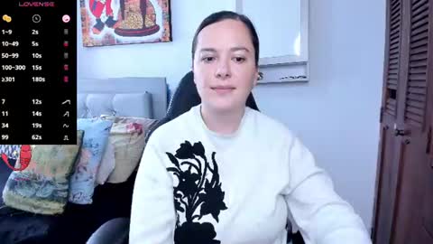 Snapshot of hidianapaola chatting on June 18, 5:50 pm Diana online show from June 18, 5:50 pm