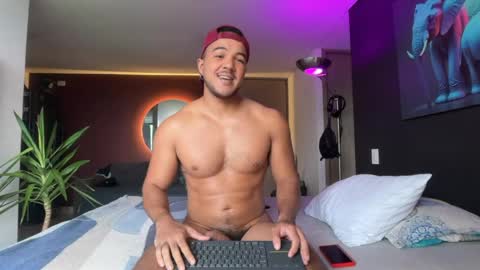 Snapshot of highlatin_guys chatting on May 29, 11:41 am Terry and E online show from May 29, 11:41 am