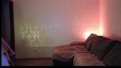 HIHIKA online show from January 8, 10:01 pm