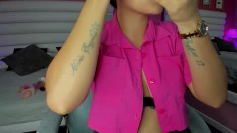 hilary_tailor online show from November 6, 11:22 am