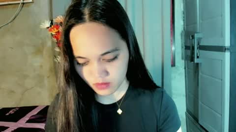Snapshot of hilarymolly chatting on June 16, 7:05 pm hilarymolly online show from June 16, 7:05 pm