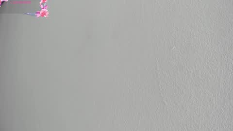 Hilary Thomsom online show from March 4, 12:22 pm