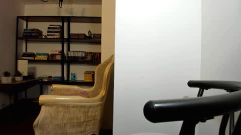 Hillary online show from September 12, 10:15 am