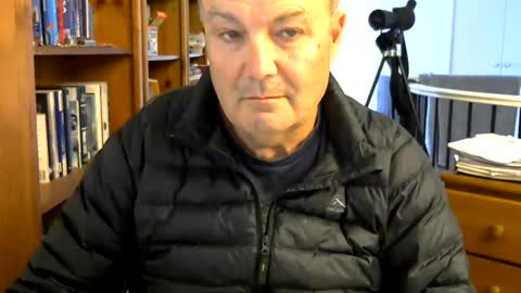 Snapshot of hills_999 chatting on July 13, 6:27 am hills_999 online show from July 13, 6:27 am