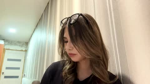 Lia online show from March 27, 2:39 pm