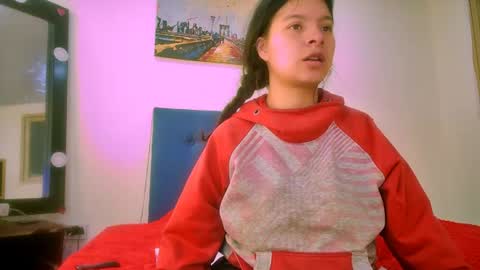Snapshot of himawary_soin5 chatting on June 19, 1:59 pm himawary_soin5 online show from June 19, 1:59 pm