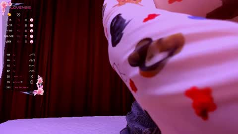 Sexy Hina online show from June 9, 6:25 am