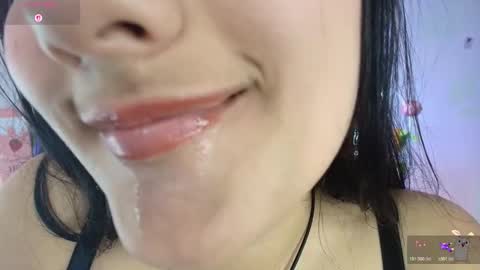 hinata online show from November 25, 8:53 pm