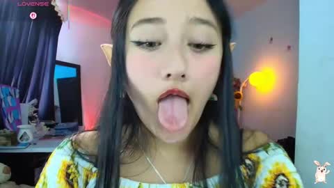 hinata online show from March 17, 8:56 pm