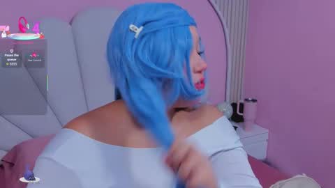 hinata_dolly online show from January 7, 11:01 am