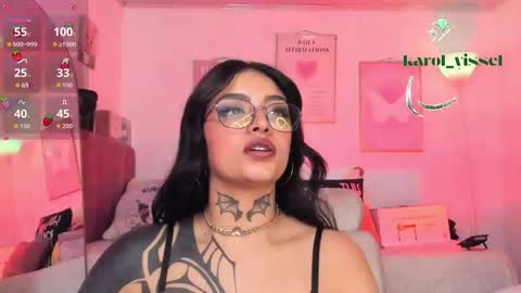 Snapshot of hinataweed01 chatting on November 3, 1:51 am Karol Independent Model online show from November 3, 1:51 am