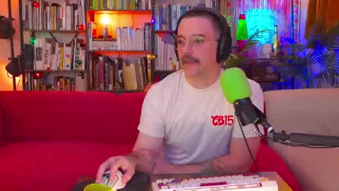 Snapshot of hipstertrashdumpsterfire chatting on June 18, 2:54 pm HipsterTrash Clark one half of Task Manager online show from June 18, 2:54 pm