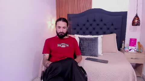 Snapshot of hisoka_0 chatting on June 11, 7:45 pm Hisoka online show from June 11, 7:45 pm