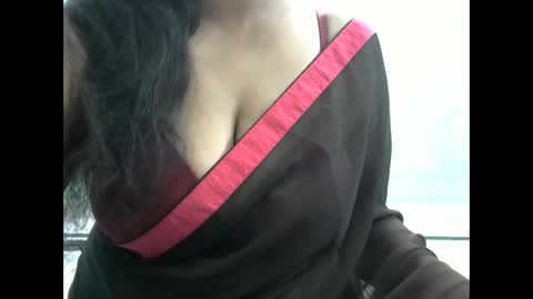 Snapshot of hisslust chatting on November 28, 6:05 am hisslust online show from November 28, 6:05 am