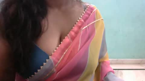 hisslust online show from March 12, 5:30 pm