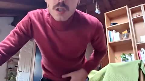 Snapshot of hitmenoww chatting on December 3, 2:26 pm hitmenoww online show from December 3, 2:26 pm