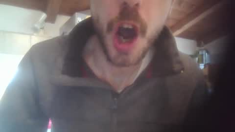 Snapshot of hitmenoww chatting on February 7, 8:51 am hitmenoww online show from February 7, 8:51 am