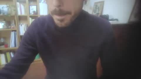 Snapshot of hitmenoww chatting on April 2, 7:28 am hitmenoww online show from April 2, 7:28 am