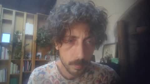 hitmenoww online show from July 22, 10:18 am