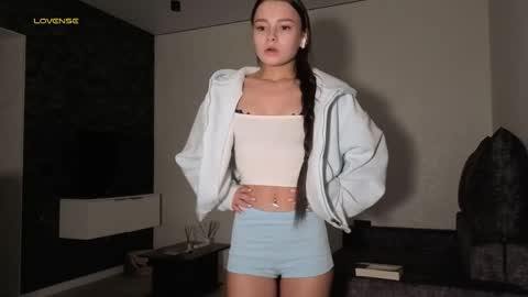 Sofia online show from May 6, 9:31 pm