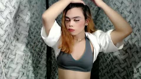 Snapshot of hoelyaurora chatting on June 28, 3:29 pm Aurora3 online show from June 28, 3:29 pm