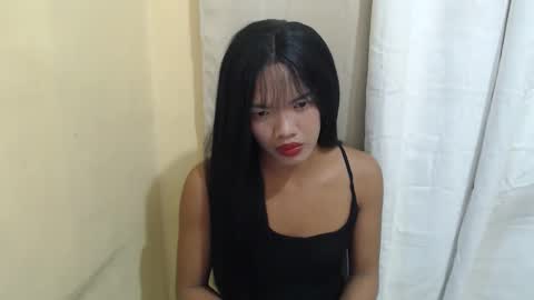 Guinevere3 online show from January 16, 3:05 pm