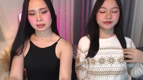 hoelymolly online show from March 13, 6:14 pm