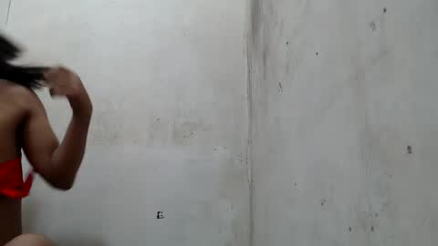 Snapshot of hoelyrafaela chatting on June 3, 11:54 pm Rafaela3 online show from June 3, 11:54 pm