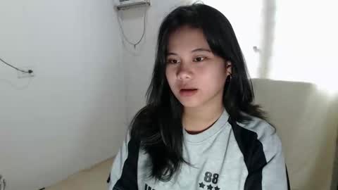 Snapshot of hoelyzhuxinn chatting on May 17, 8:01 am Zhuxinn3 online show from May 17, 8:01 am