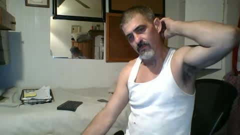 hoglegg99384194 online show from September 20, 10:00 pm