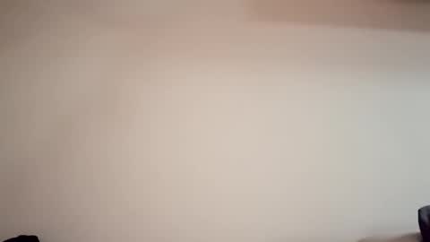 Snapshot of hoioi197777 chatting on October 14, 8:04 am hoioi197777 online show from October 14, 8:04 am