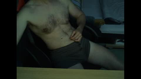Snapshot of hoker7 chatting on June 8, 9:37 pm Jozef online show from June 8, 9:37 pm