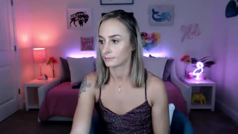 Holi Hurricane online show from February 15, 5:30 am