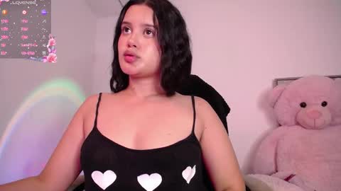 holly_16 online show from September 12, 2:11 am